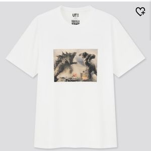 Uniqlo t-shirt